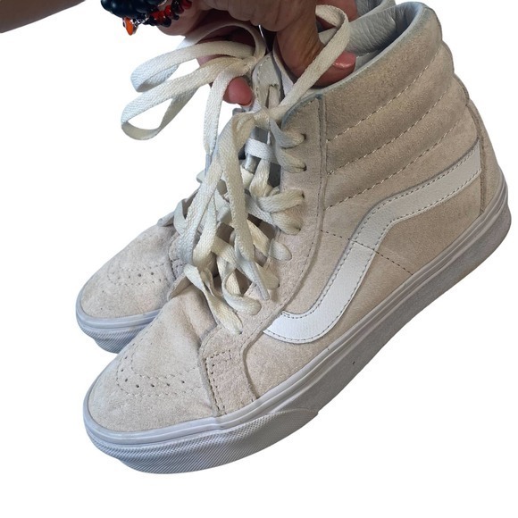 Vans Sk8-Hi (Pig Suede)‎ Marshmallow/ Tr Wht Sz Wmns 7, Mens 5.5 - Picture 1 of 5